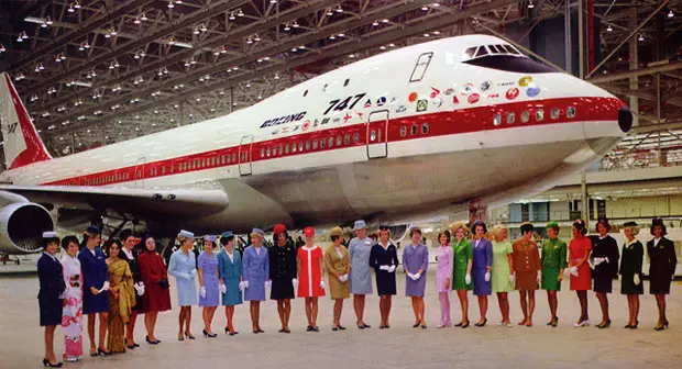 Boeing 747-100 rollout