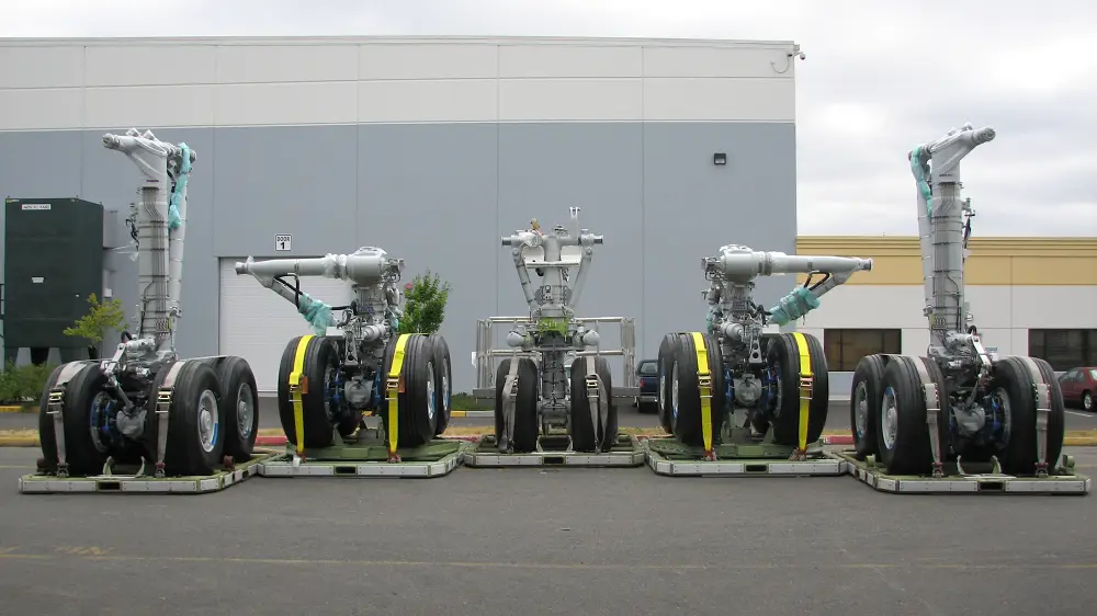 Boeing 747-8 landing gear set