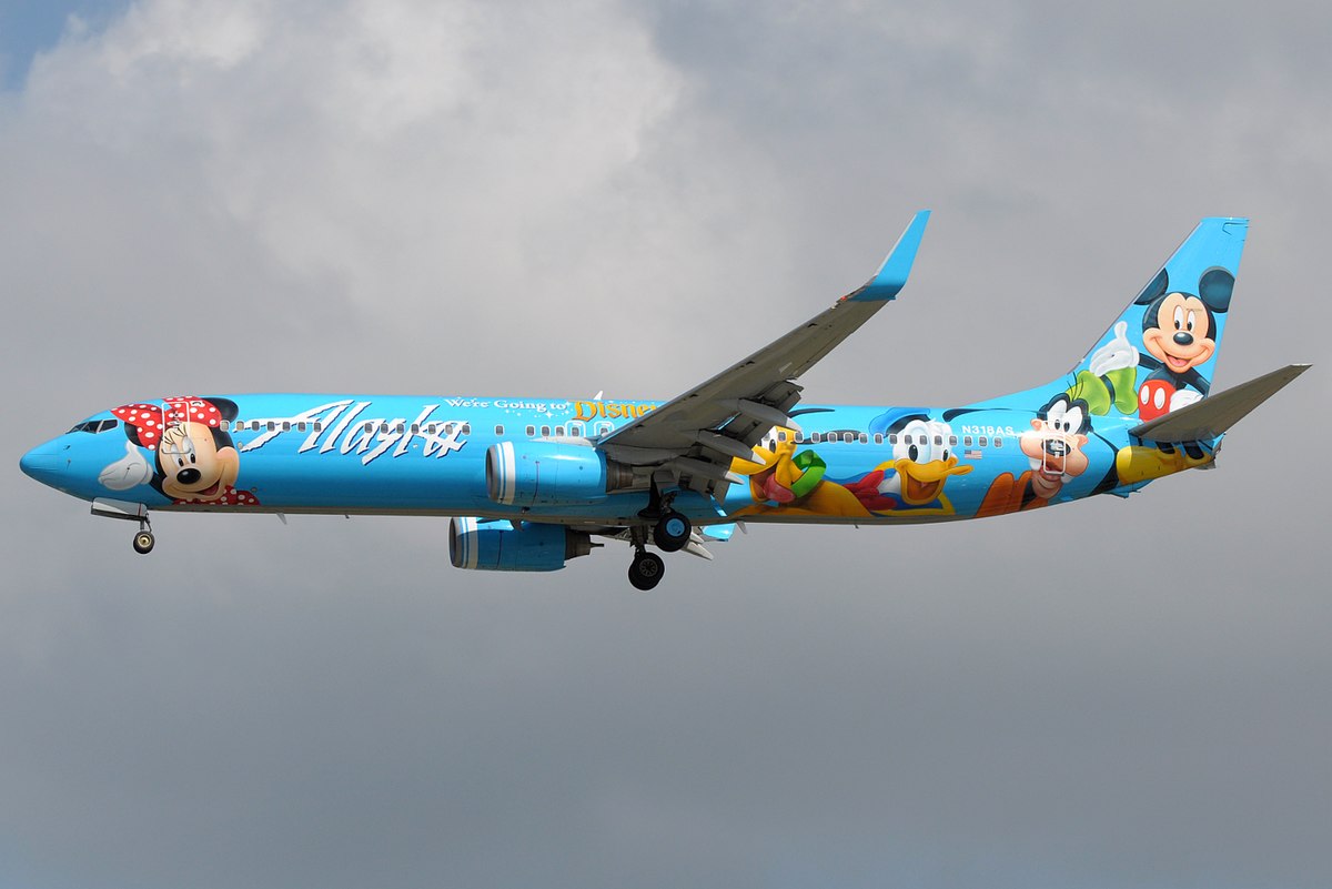 Alaska Airlines 737-900 Spirit of Disneyland II
