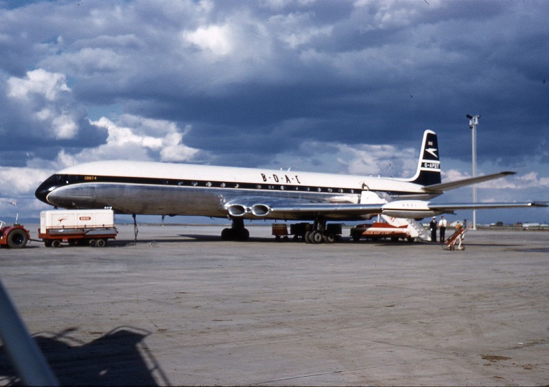 BOAC DH Comet 4 at Essendon Airport, Melbourne Australia