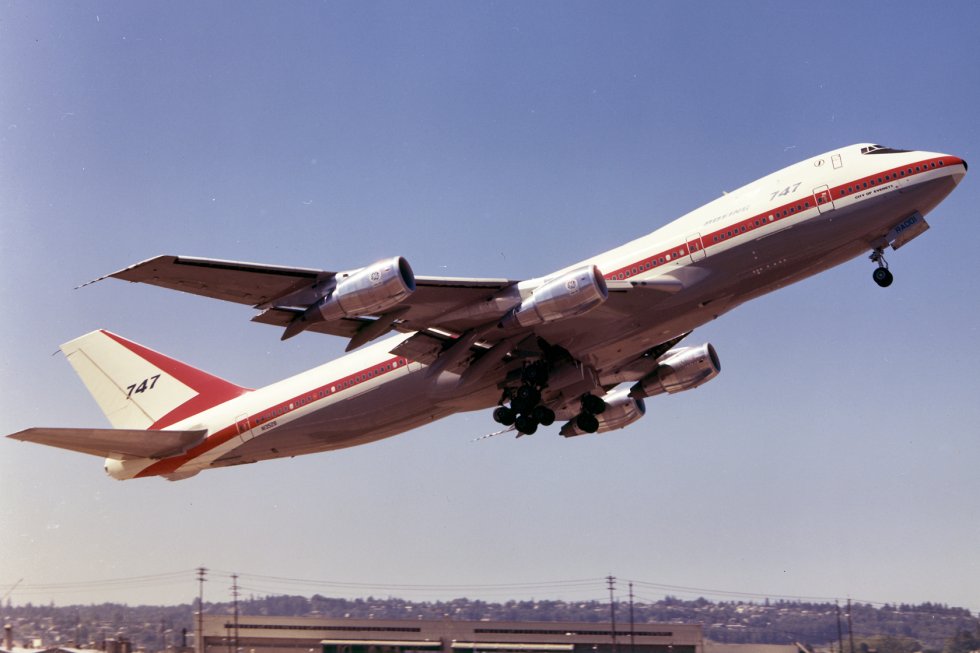 Boeing 747-121 prototype first flight