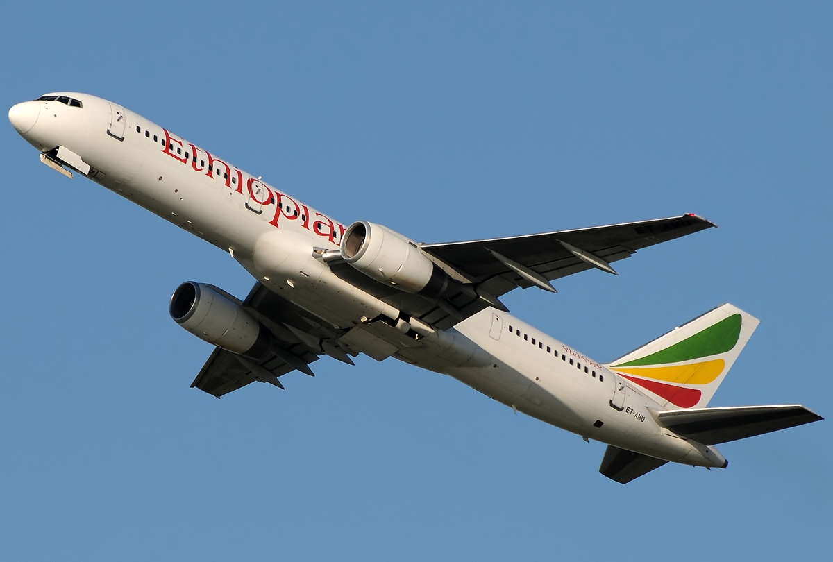 Ethiopian Airlines Boeing 757-23N ET-AMU
