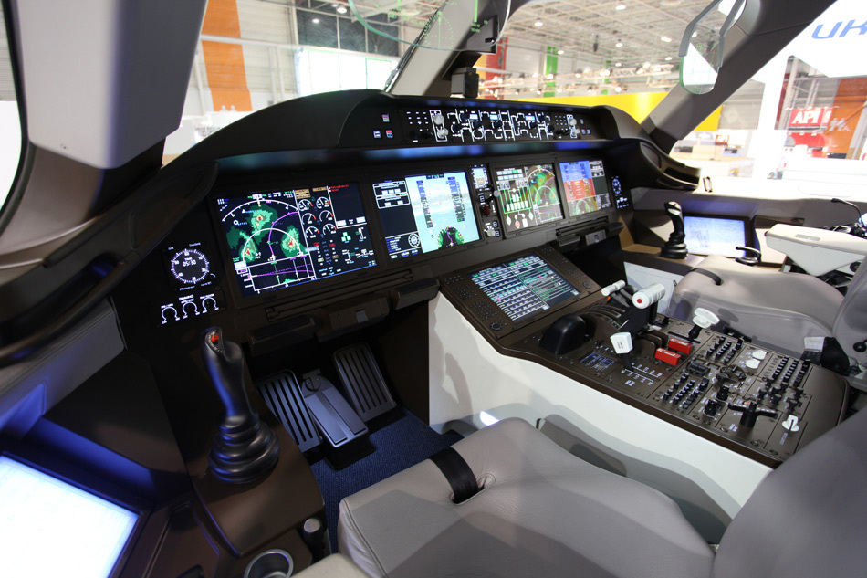 COMAC C919 flight deck