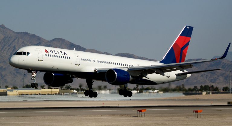 Delta Air Lines Boeing 757-232 with winglets