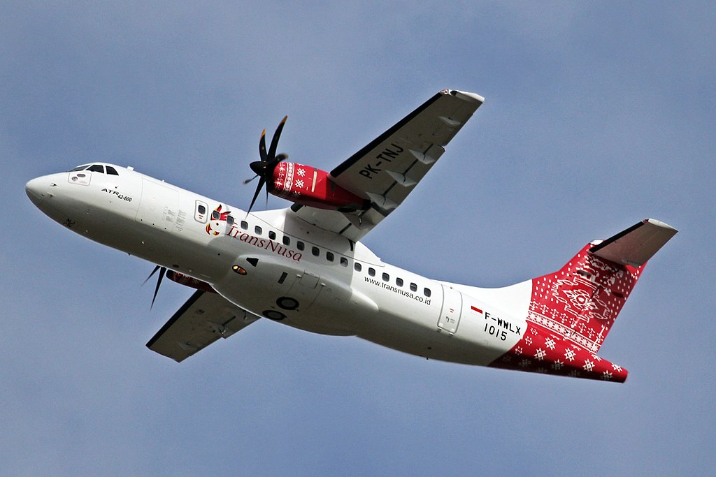 ATR42-512600 TransNusa Airways