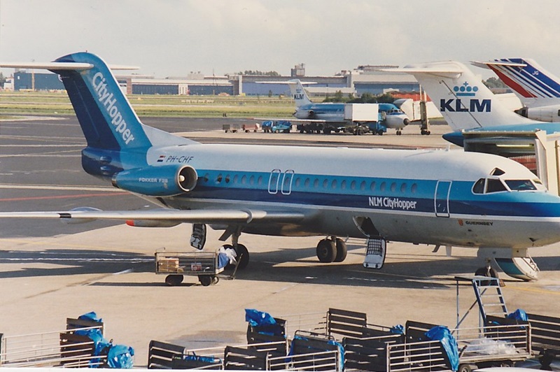 NLM CityHopper Fokker F28-4000 PH-CHF