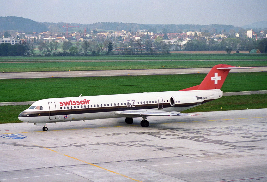 Swissair Fokker F100 HB‑IVB, 1995