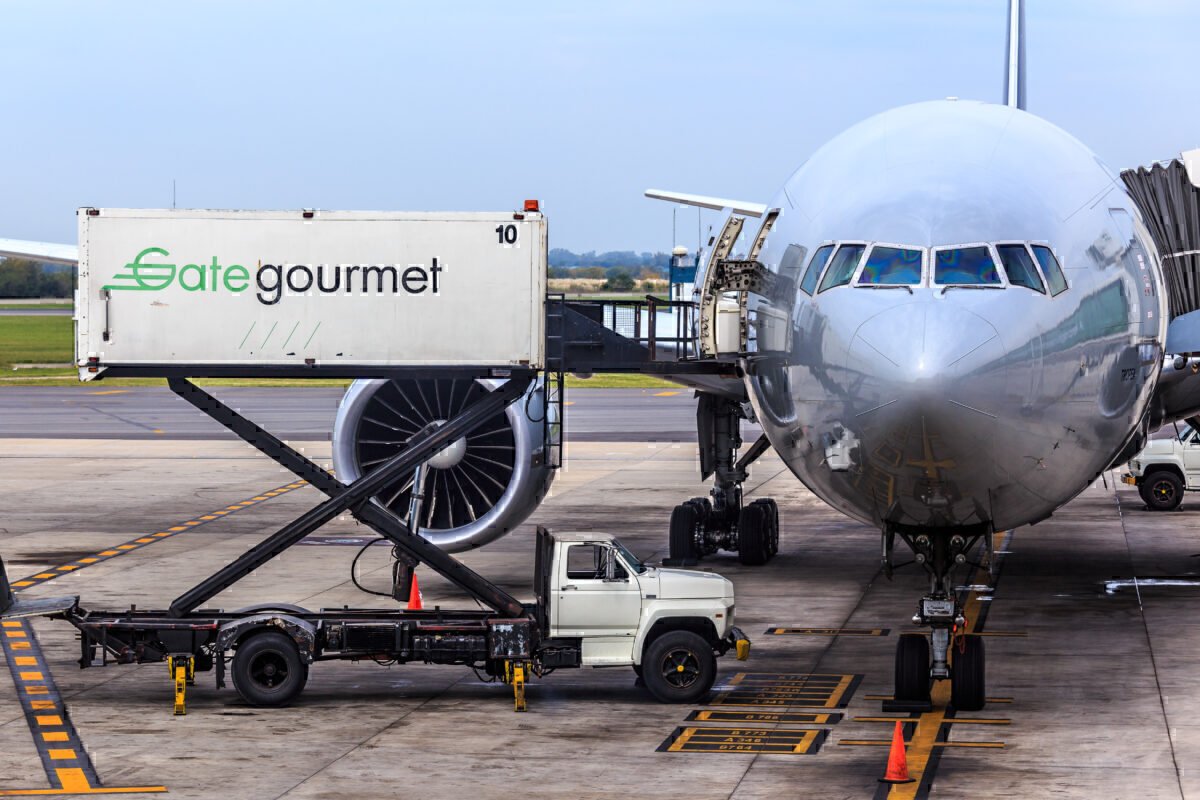  Airline catering is crucial to the passenger comfort on long-haul flights. Airlines often use their inflight meal offerings to promote their services. 