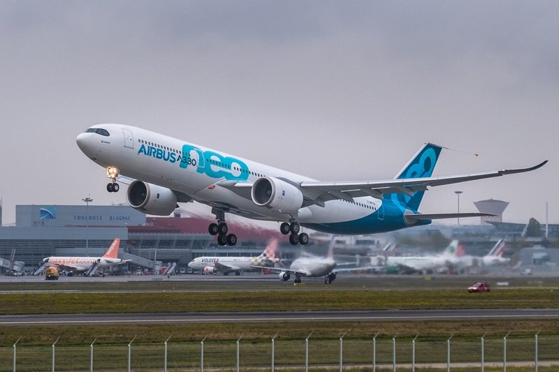  The COMAC C919 is a huge step forward in Chinese aviation in their bid to offer a real alternative to the current Airbus/ Boeing duopoly. 