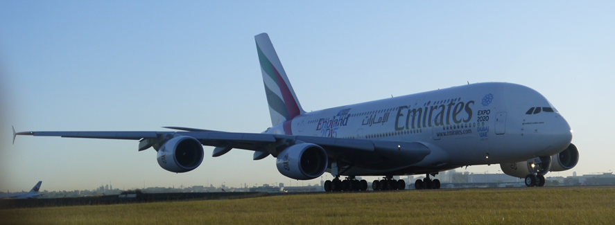 Emirates Airbus A380 taxi for takeoff at Sydney