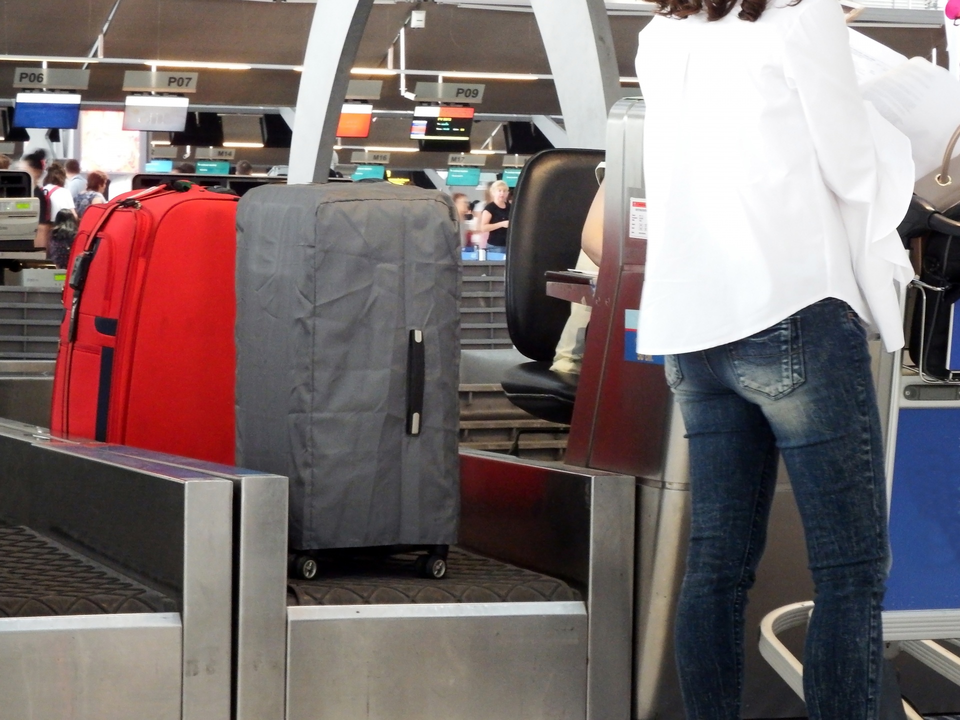 How can I maximise my carry-on luggage?