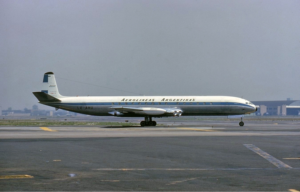 Aerolineas Argentinas Comet DH.106 Comet 4C Reg LV-AHU
