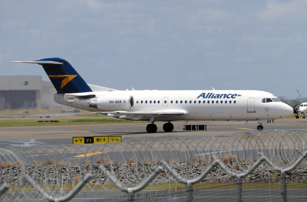 lliance-Fokker-F70-Registration-VH-QQX.