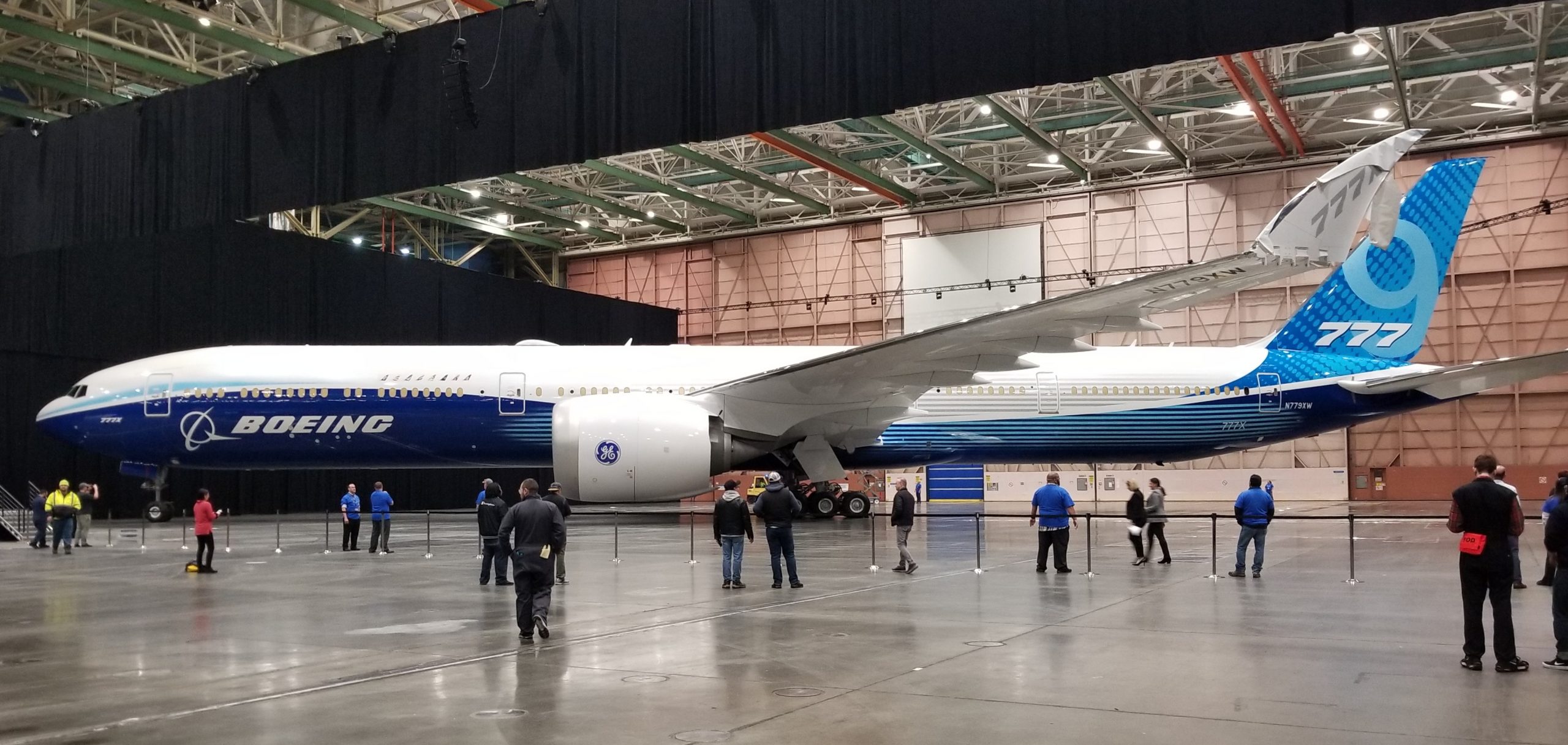 Boeing 777-9X rolling out